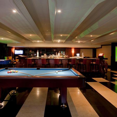 Gokulam Grand Hotel & Spa Bangalore Esterno foto