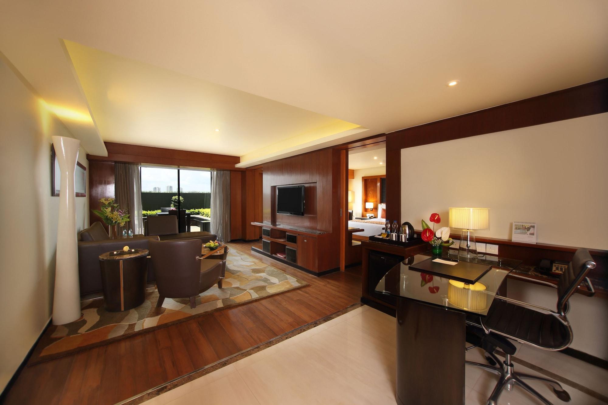 Gokulam Grand Hotel & Spa Bangalore Esterno foto