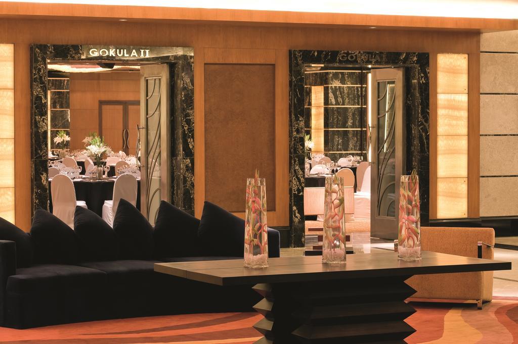 Gokulam Grand Hotel & Spa Bangalore Esterno foto